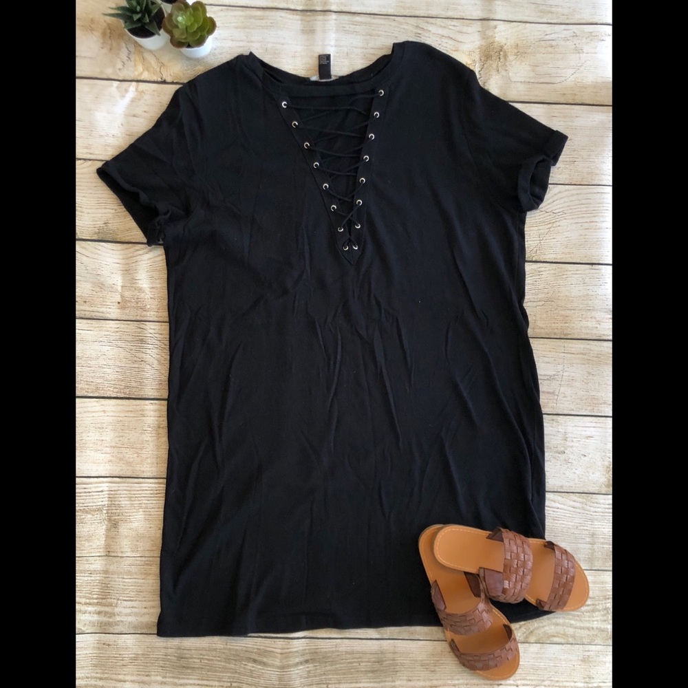 Forever 21 laced up shirt